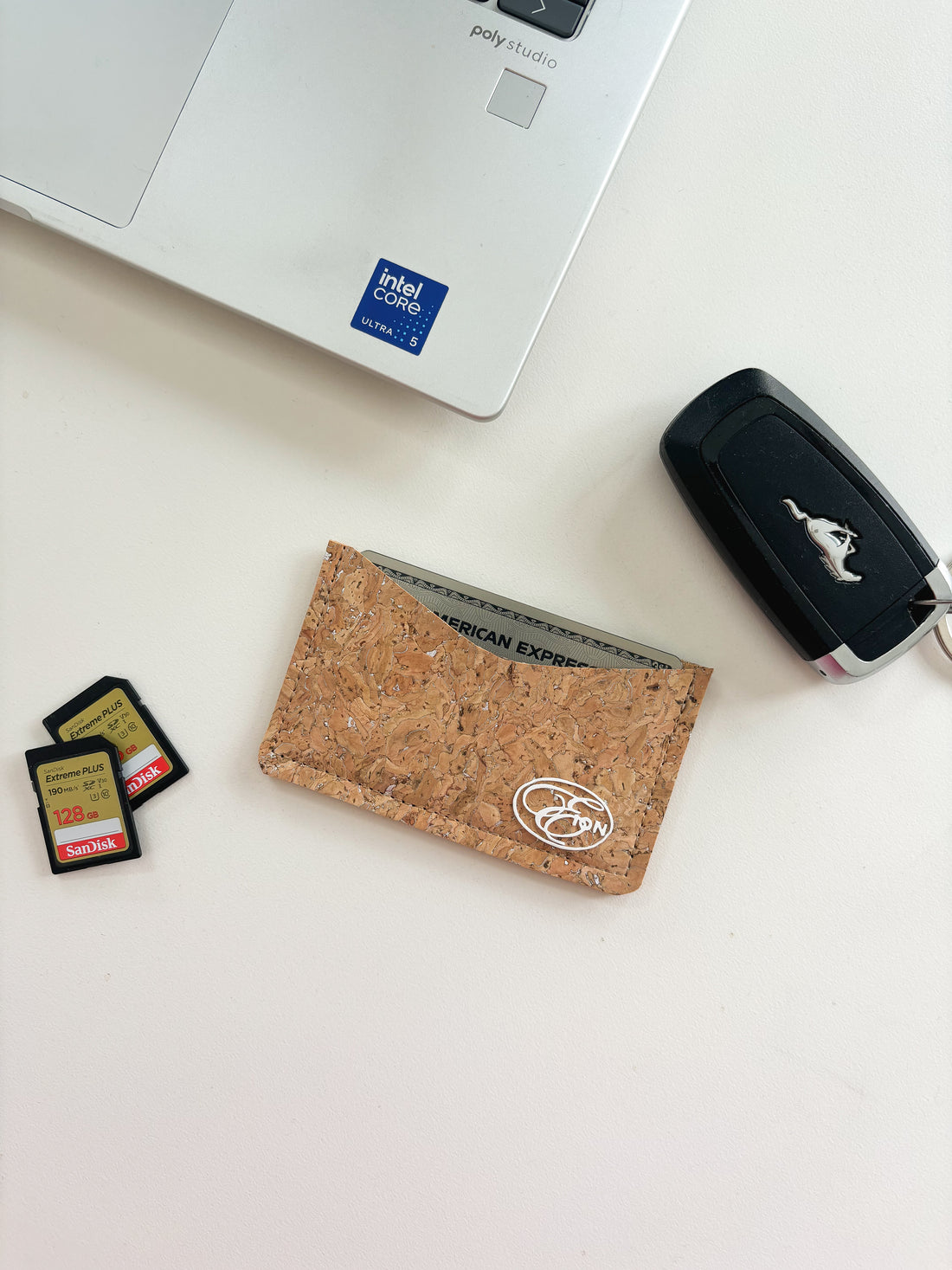 EION JACKSON® CARDHOLDER [CORK]