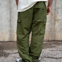 EION JACKSON® NYLON CARGO PANT [OLIVE]