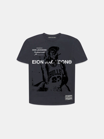 EION JACKSON® THREE-PEAT TEE [BLACK]