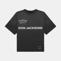 EION JACKSON® TEE [BLACK]